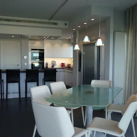 Pleiades 3 Apartment *